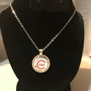 MLB Chicago Cubs Bubble Charm Necklace Baseball Jewelry